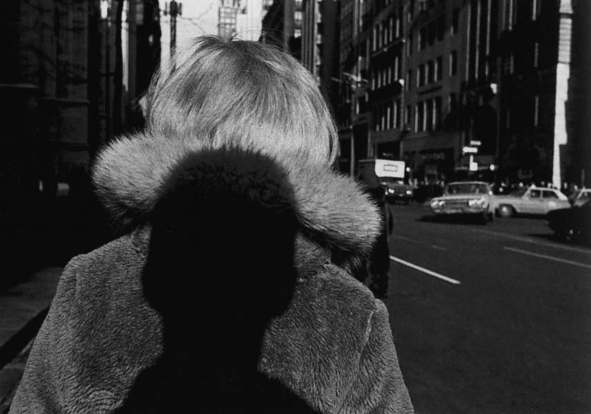 Lee Friedlander, New York City 1965 (sfmoma.org) - Street Photography
